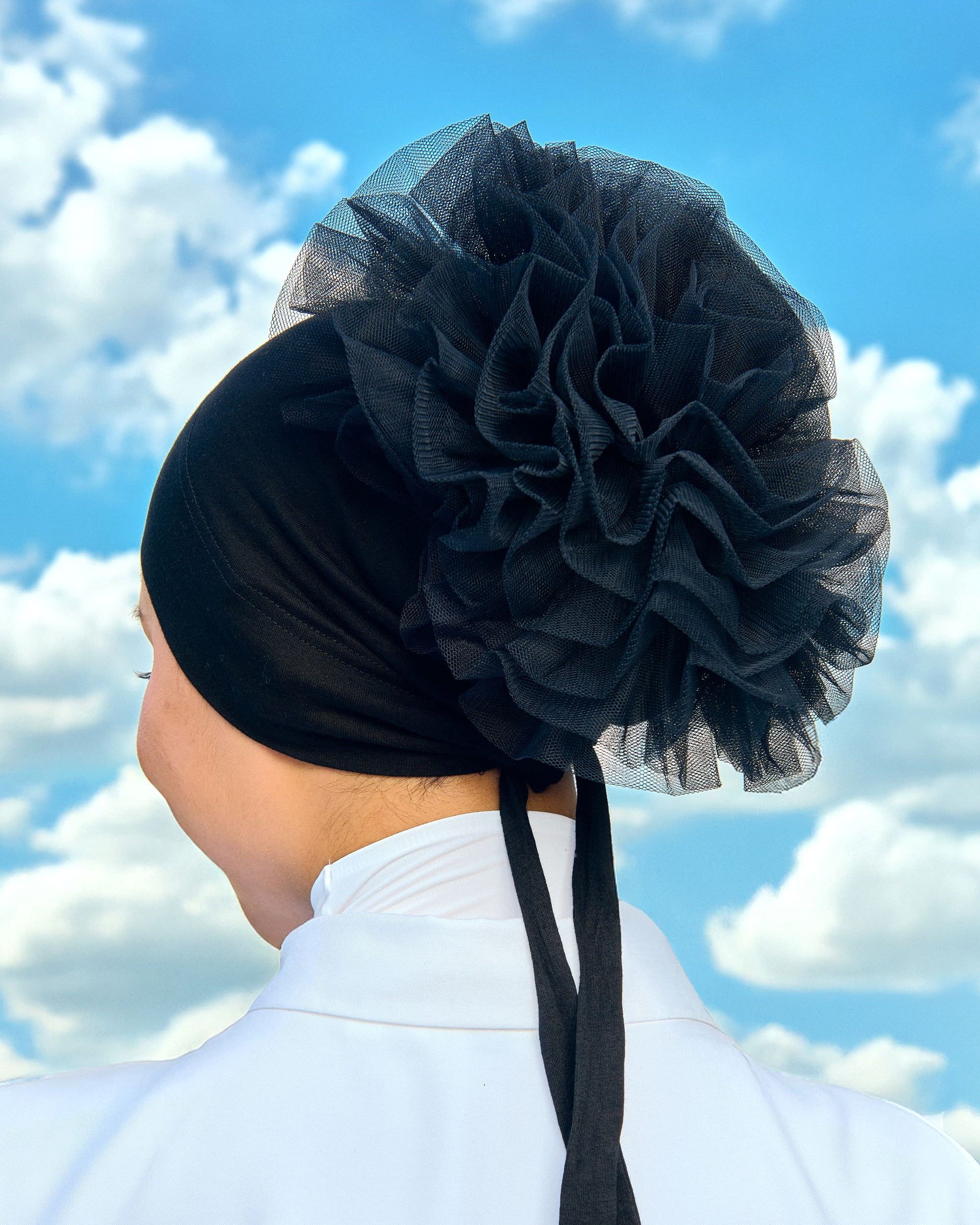 Inna Bloom in Poppy Seed