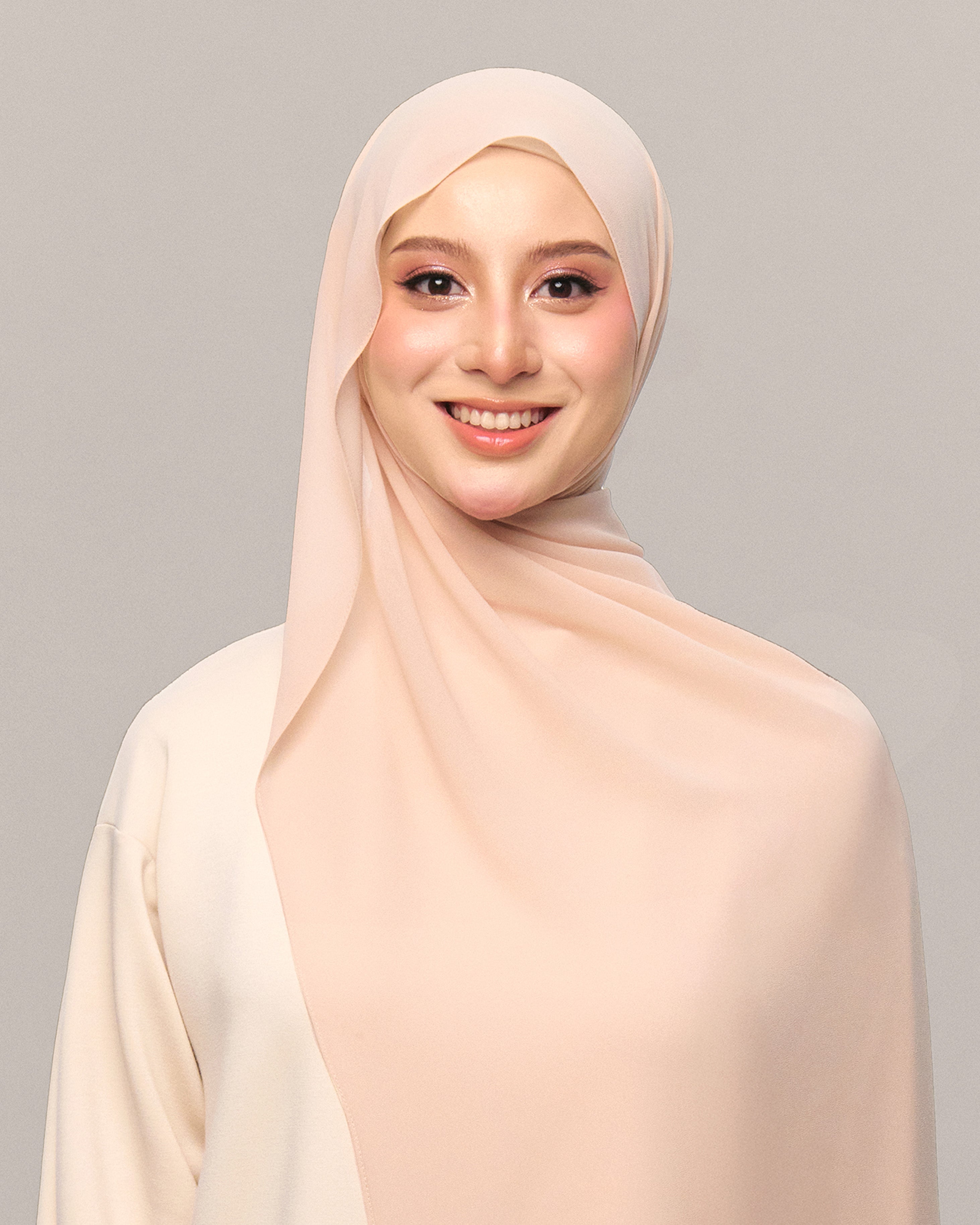 Safiyya Pearl Chiffon Shawl
