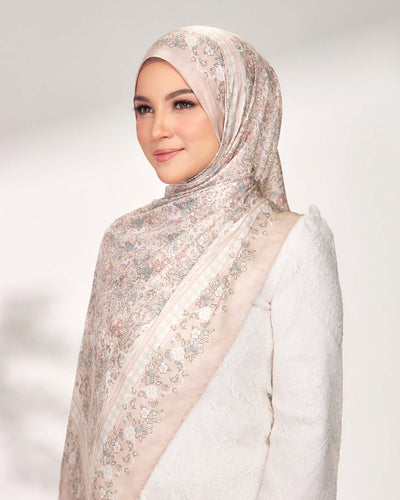 Kesuma in Primrose Pink Satin Shawl