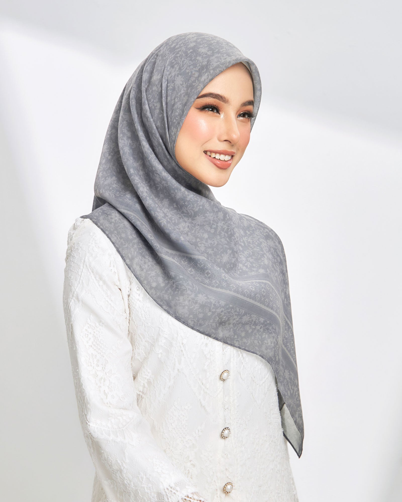 Mahsuri in Puspita Jeans