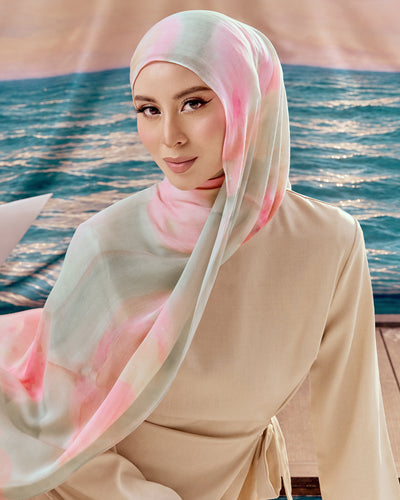 Bayu in Qaya Modal Shawl