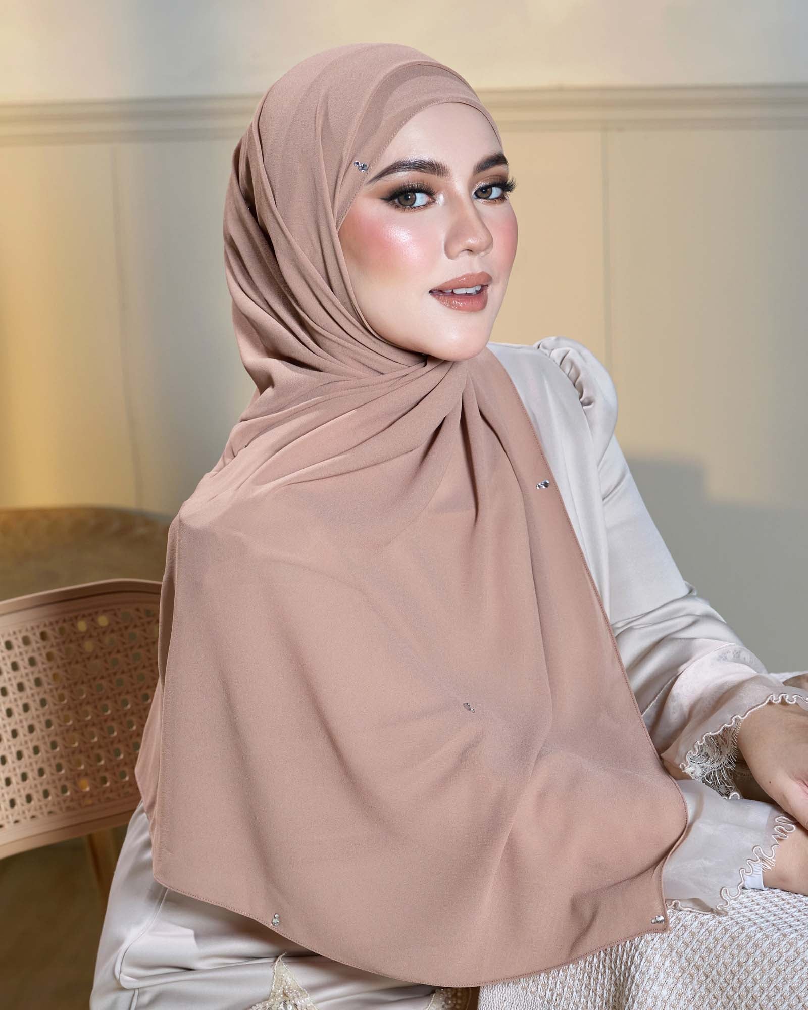 Athena in Rossy Brown
