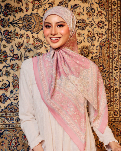 Sultana in Sandora