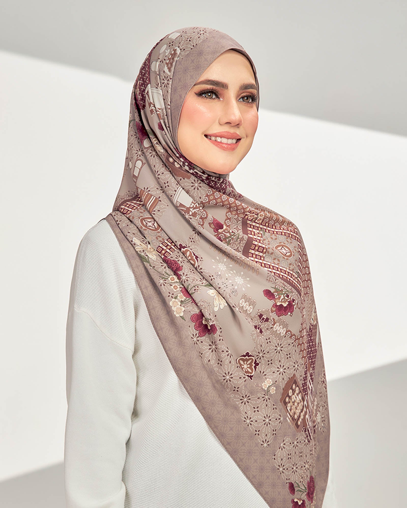 Cheritera in Sayong Taupe Chiffon Shawl