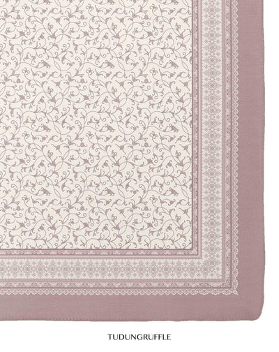 Aurelie in Sweet Pink
