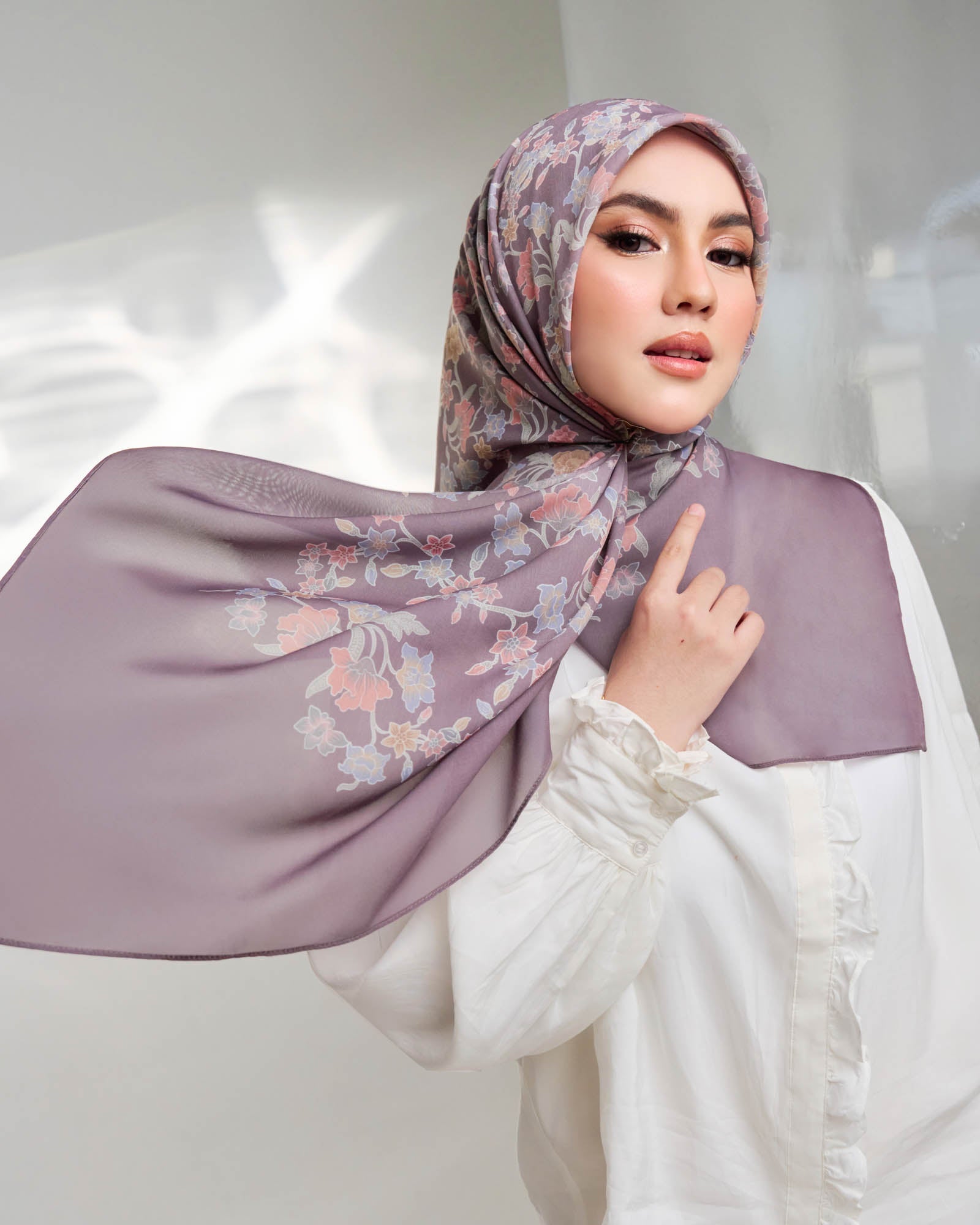 Gemala in Sari