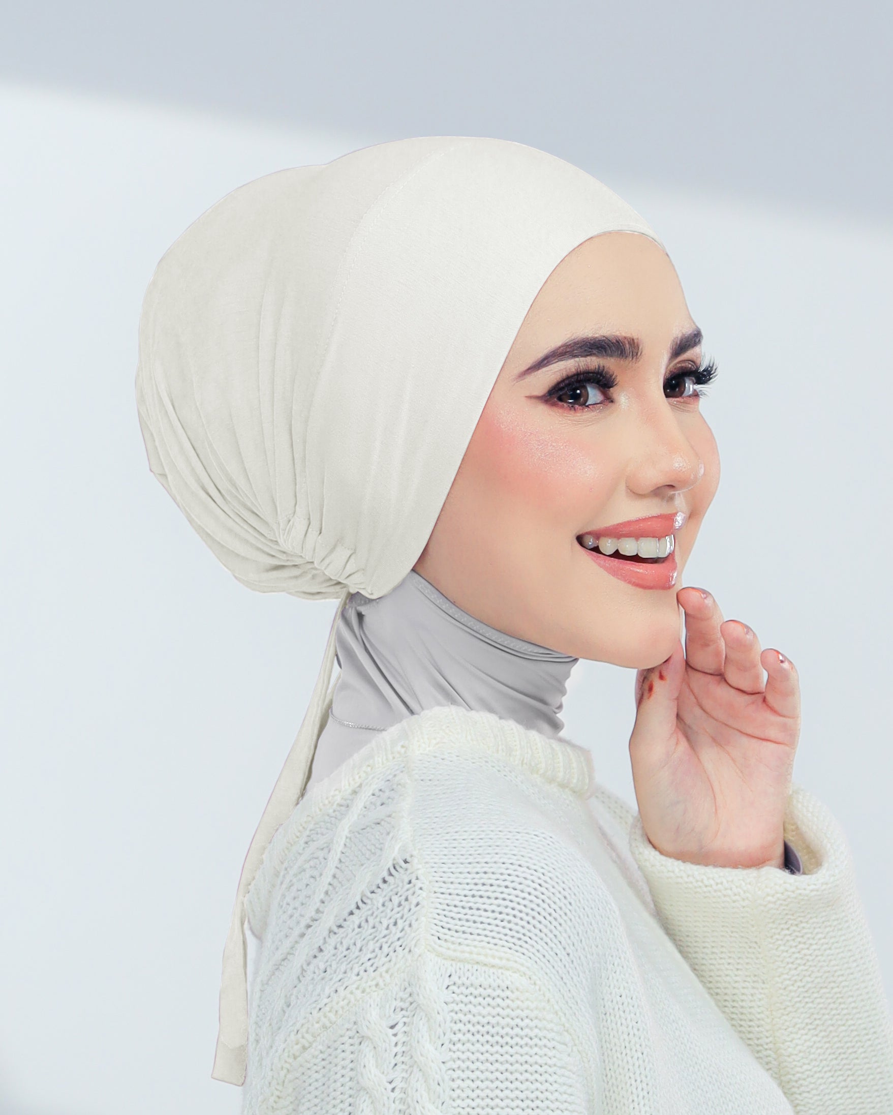 Inner Tieback in White