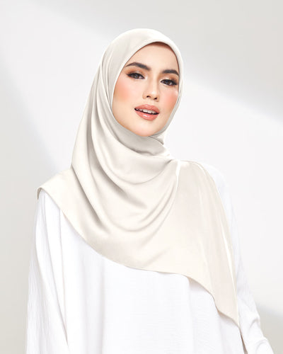 Inaya Matte Satin Silk Square