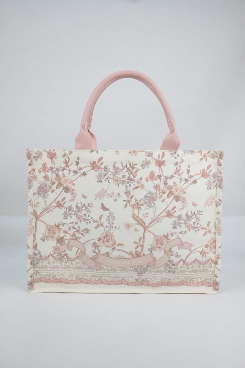 TR Tote Bag