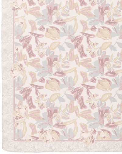 Poppy in Cosmic Cream