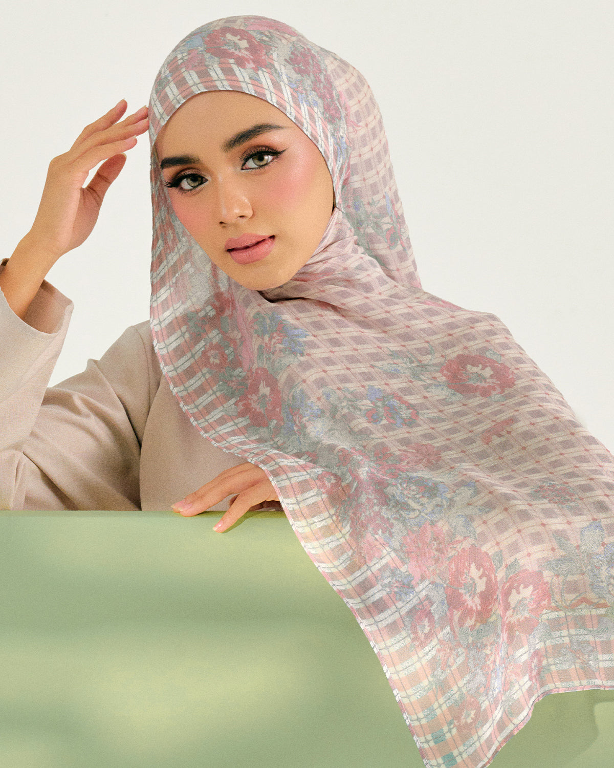 Cottage Bloom in Roselyn Modal Shawl