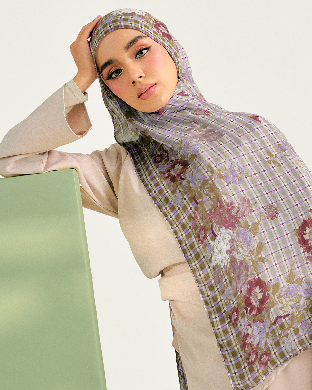 Cottage Bloom in Linden Modal Shawl