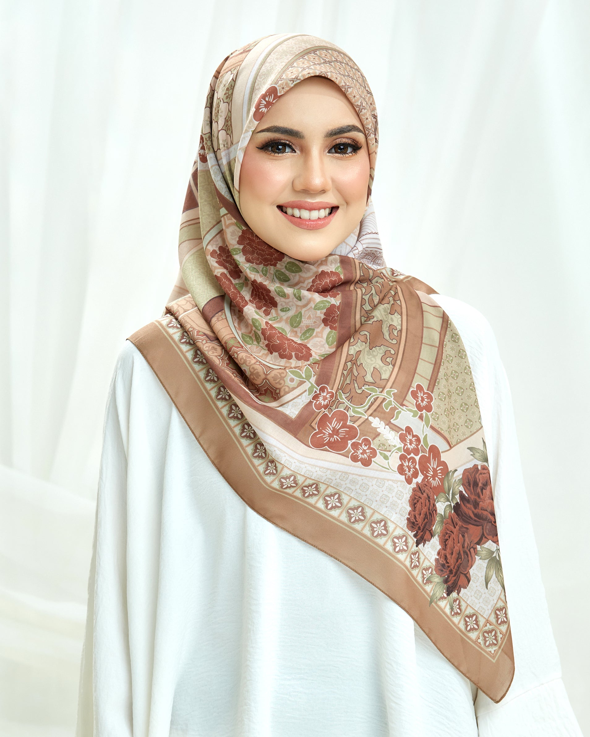 AMBER SQUARE I MANSION