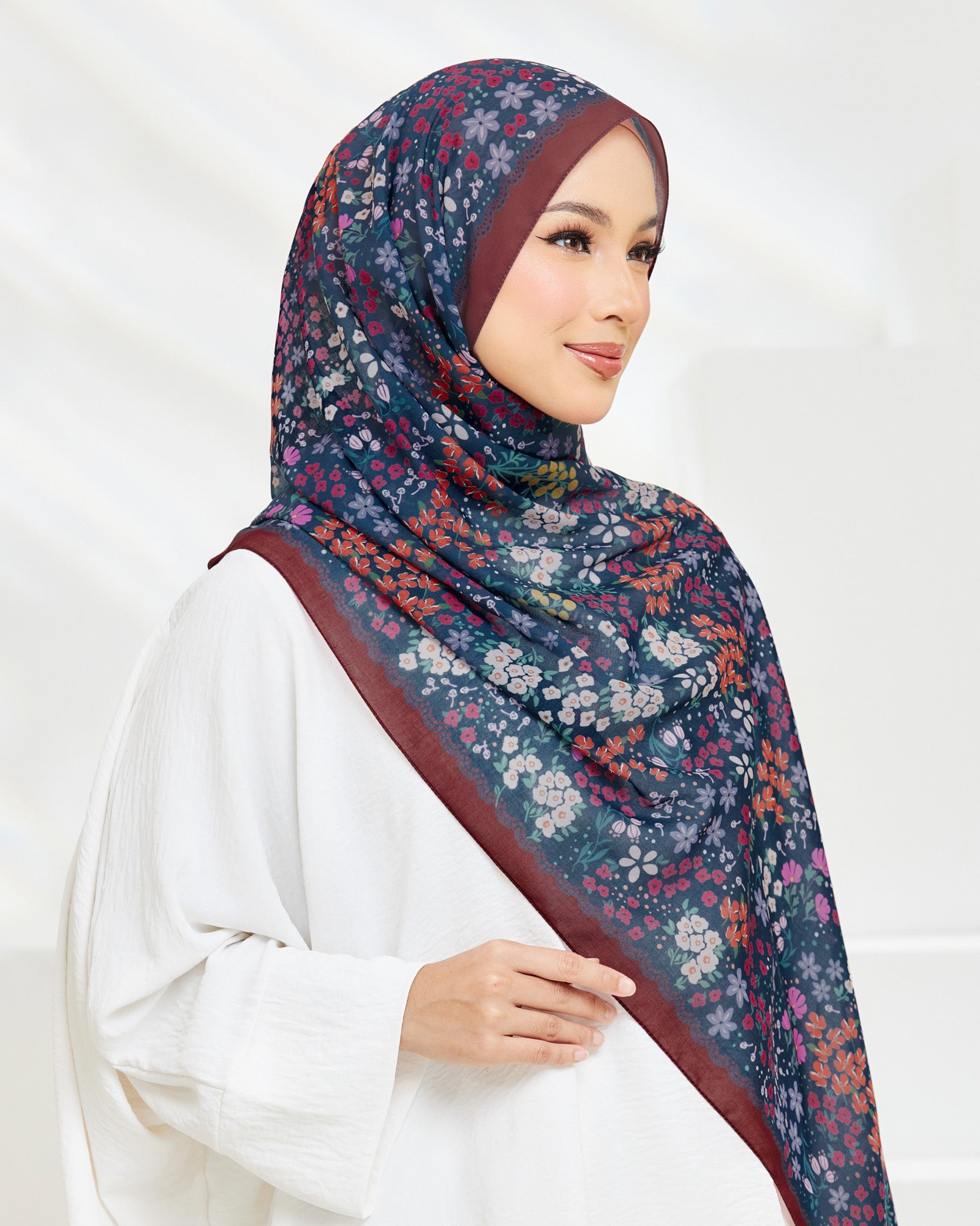Rempah in Anise Maroon Shawl