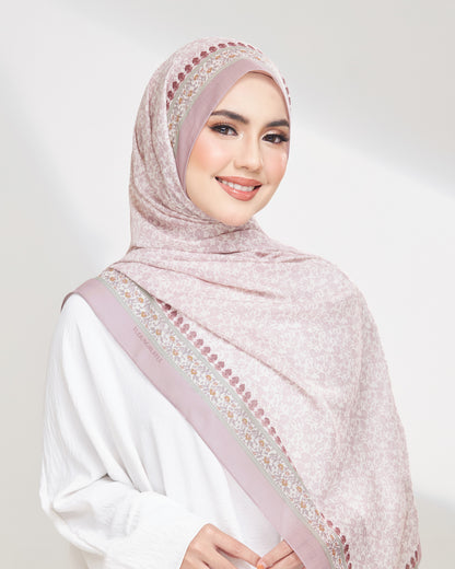 Srikandi Cotton Shawl in Delima